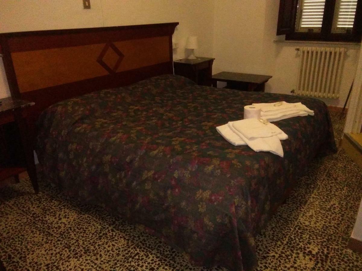 Hotel Stella Follonica Exterior photo